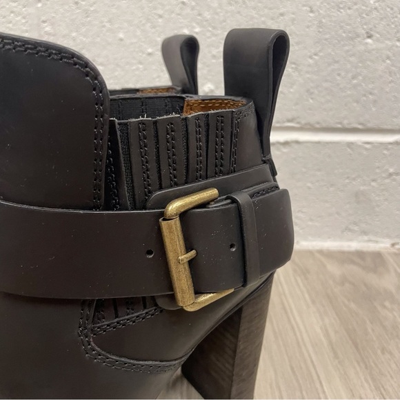 See by Chloe Capps Black Leather Buckle Ankle Booties - Picture 8 of 12